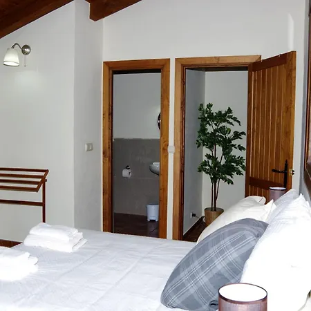 Valle Del Almanzor Hébergement de vacances *