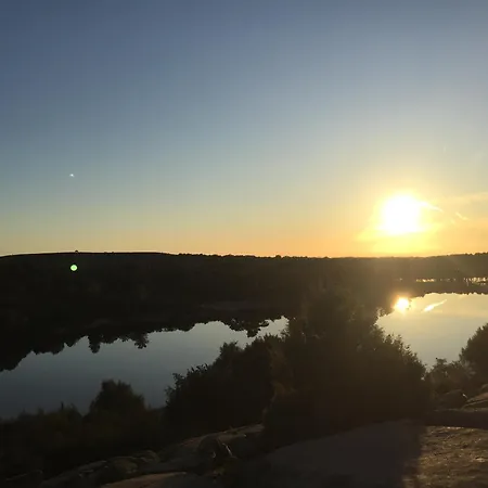 Valle Del Almanzor Hébergement de vacances *