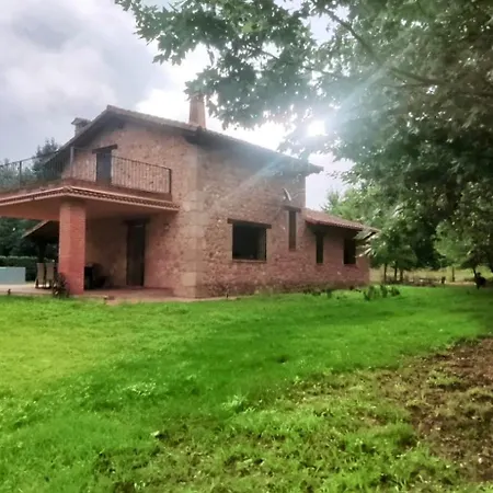 Valle Del Almanzor בית נופש קנדלדה