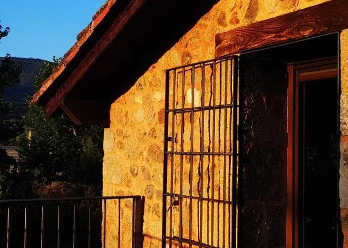 Valle Del Almanzor 펜션 *